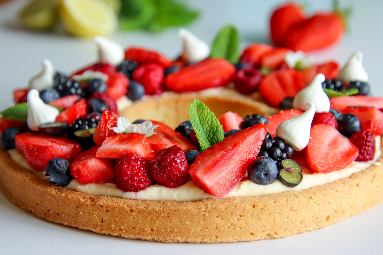 pie, berries, strawberry-5133105.jpg